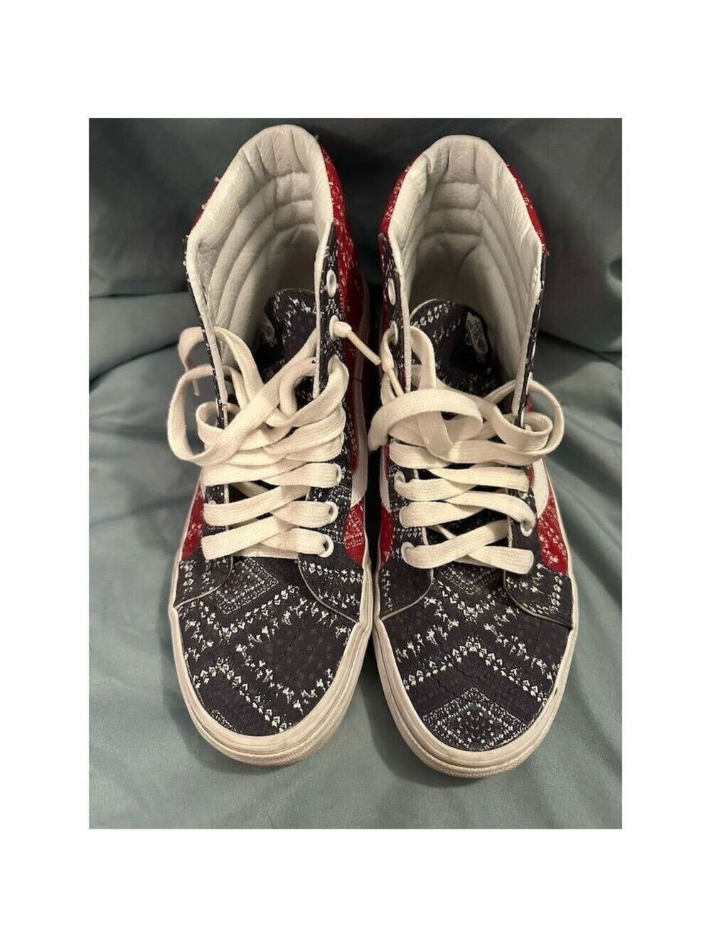 RARE🔥 VANS Sk8-Hi Snowflake Blue Red Canvas Sneakers Christmas Sz 6 M 7.5 W